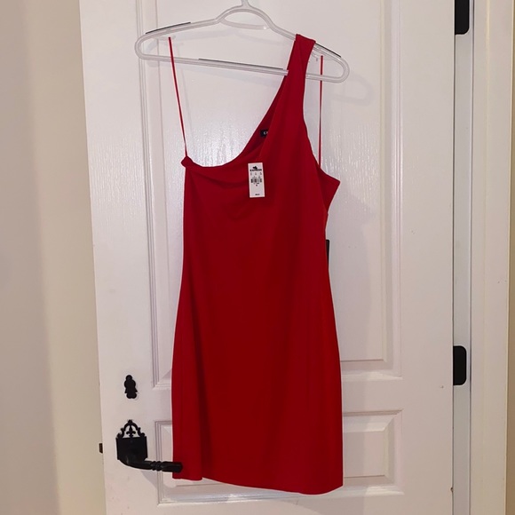 Express dress, body contour, red, one shoulder, size medium